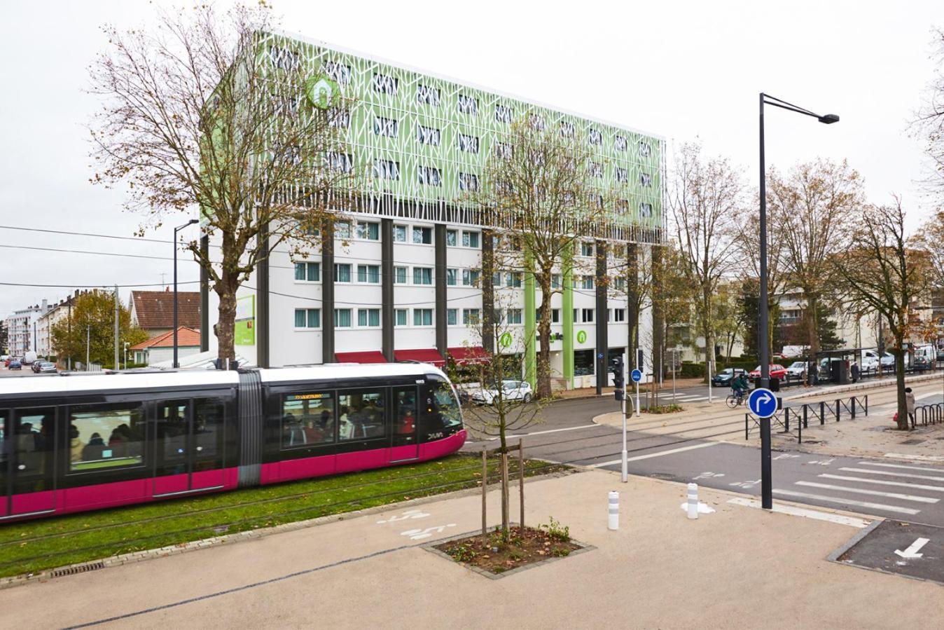 Hotel Campanile Dijon Congres Clemenceau Exterior foto